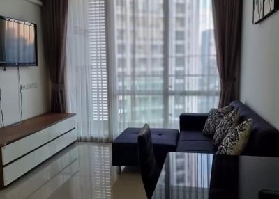 Condo for Sale, Rent, Sale w/Tenant at TC Green Condominium