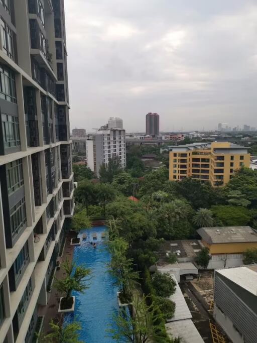 Condo for Rent at Ideo Blucove Sukhumvit