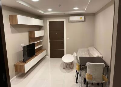 Condo for Rent at The Metropolis Samrong