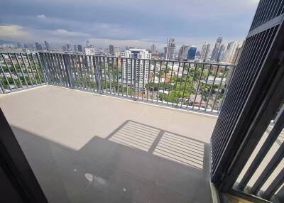 Condo for Sale at M Thonglor