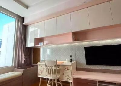 Condo for Sale at Villa Ratchatewi