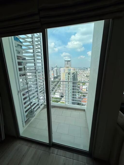 Condo for Rent, Sale at Villa Sathon