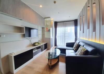 Condo for Rent at Noble Refine