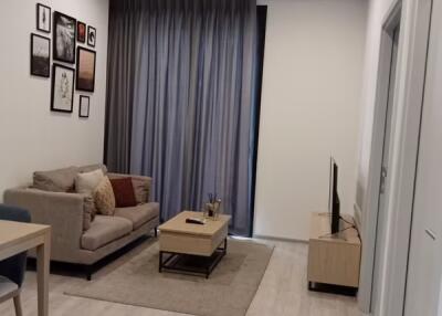 Condo for Rent at XT Ekkamai