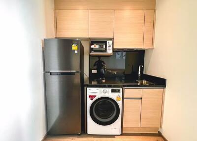 Condo for Rent at Park 24 (Park Origin Phrom Phong)