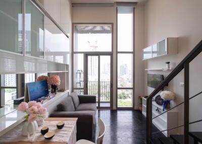 Condo for Rent at Ideo Morph 38