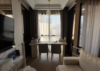 Condo for Rent at Ashton Chula-Silom