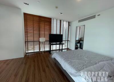 Condo for Sale at The Room Sukhumvit 21