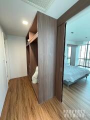 Condo for Sale at The Room Sukhumvit 21