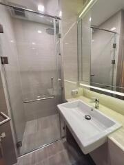 Condo for Rent at Noble BE 33