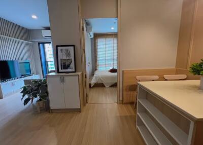 Condo for Sale at Lumpini Suites Phetchaburi-Makkasan