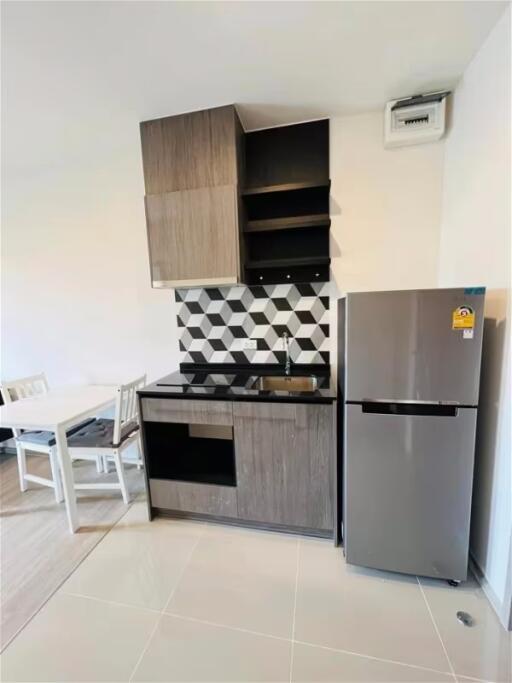 Condo for Rent at The Base Petchaburi-Thonglor