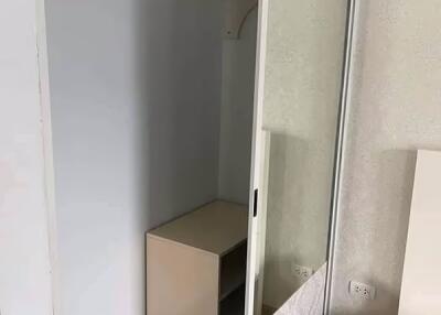 1 Bedroom Condo