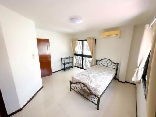Townhouse for Rent at Home Avenue 1 Village