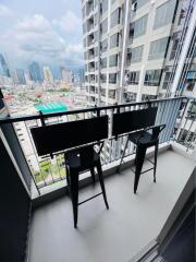 Condo for Sale at The Room Sathon - St. Louis