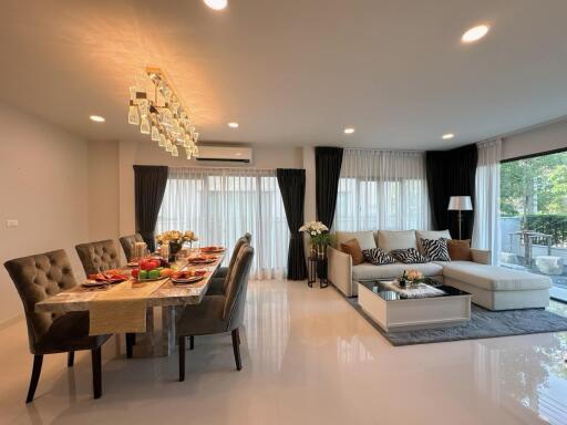 Condo for Sale at Centro Bangna km.7