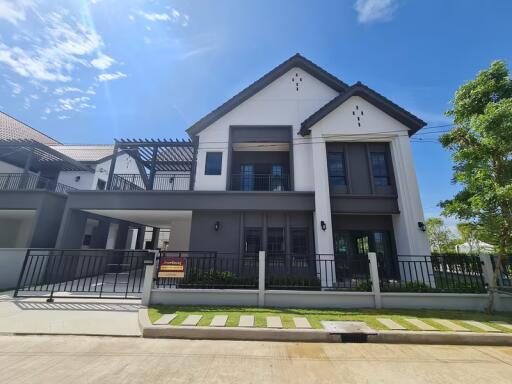 290 ตรม., 4 ห้องนอน, 5 ห้องน้ำ บ้าน ราคา ฿ 21,800,000