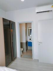 Condo for Rent at XT Ekkamai