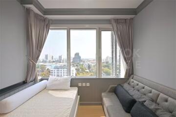 Condo for Rent at Siri at Sukhumvit Condominium