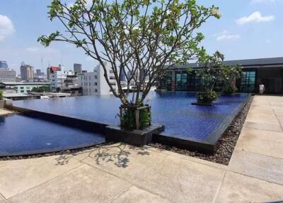 Condo for Sale at Supalai Premier Ratchathewi