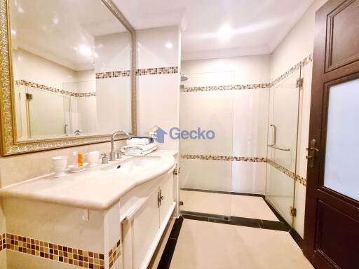 Studio Condo in LK Legend Central Pattaya C008384