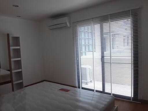 Condo for Rent, Sale at Silom Terrace