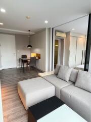 Condo for Rent at The Room Sukhumvit 40