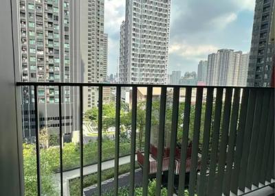 Condo for Sale at Life Asoke Hype