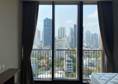 Condo for Rent at Noble Around Sukhumvit 33