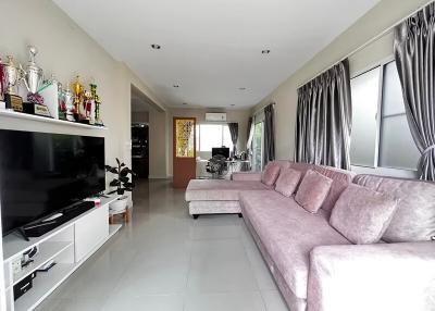 House for Sale in Ton Pao, San Kamphaeng.