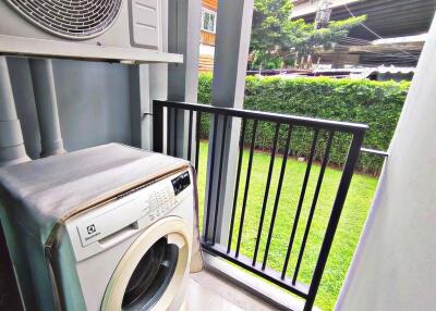 Condo for Sale at THE BASE Park West - Sukhumvit 77