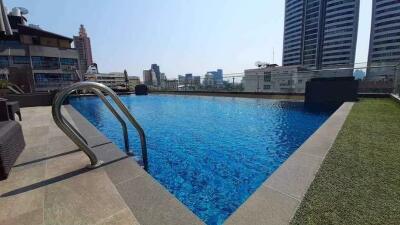 Condo for Rent at GM Service Apartment