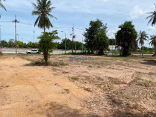 Land available in Huay Yai L010146