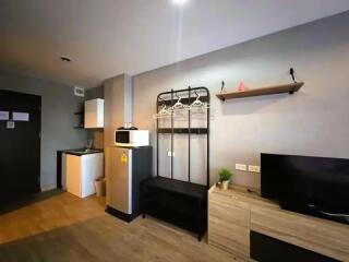 1 Bedroom Condo