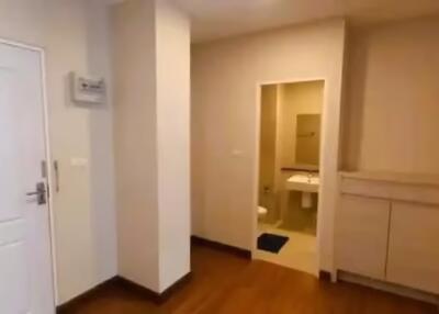 1 Bedroom Condo