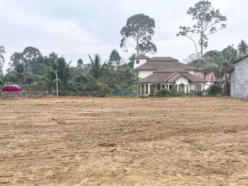 Land available in Huay Yai L010473