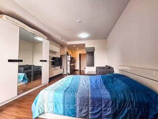 1 Bedroom Condo