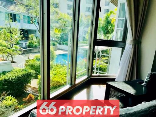 3 Bedroom Townhouse at Prompak Place in Thong Lor