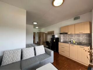 1 Bedroom Condo