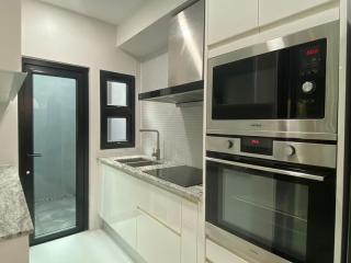 Townhouse for Rent at Verve Rama 9