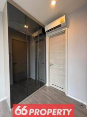 Condo for Sale at The Room Sathon - St. Louis