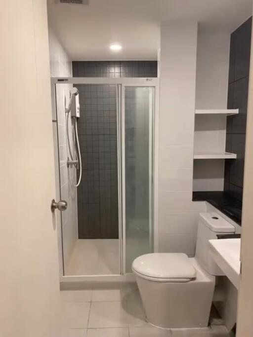 1 Bedroom Condo