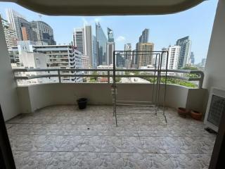 Condo for Sale at Regent on the Park 1