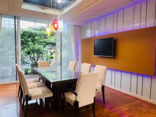 Condo for Sale at Domus 18