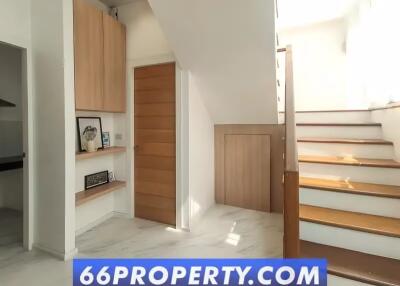 302 ตรม., 4 ห้องนอน, 6 ห้องน้ำ บ้าน ราคา ฿ 15,495,000