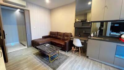 Condo for Rent at The Room Sukhumvit 69