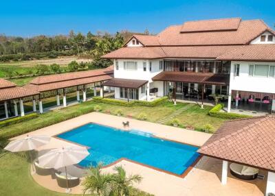 Luxury Pool Villa for Sale/Rent in Mae Rim