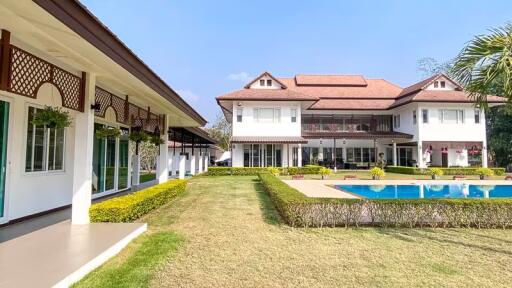 Luxury Pool Villa for Sale/Rent in Mae Rim