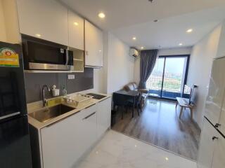 2 Bedroom Condo for Rent and Sale!!!