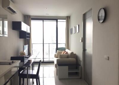 1 Bedroom Condo